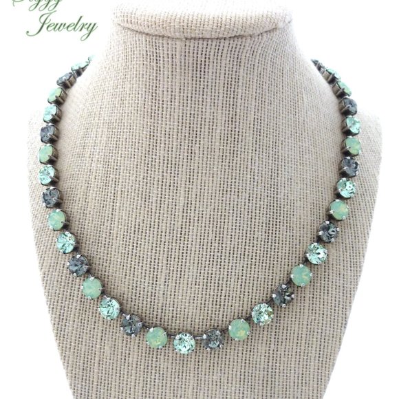 Swarovski 3-Piece Jewelry Set, Mint Green and Gray - Picture 5 of 8